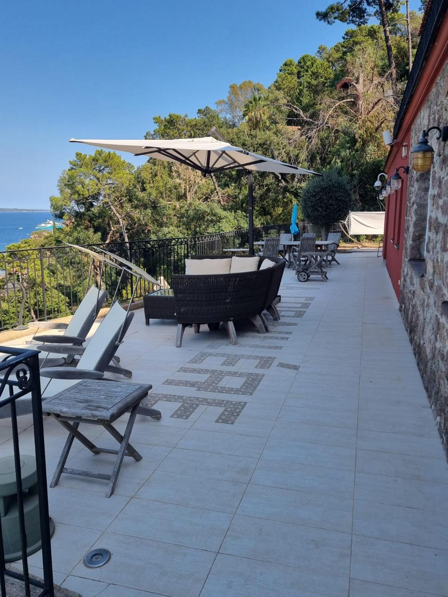 Villas And Suites La Coraillere Resort Théoule-sur-Mer Kamer foto